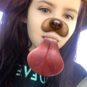 Meet your Posher, Hailey